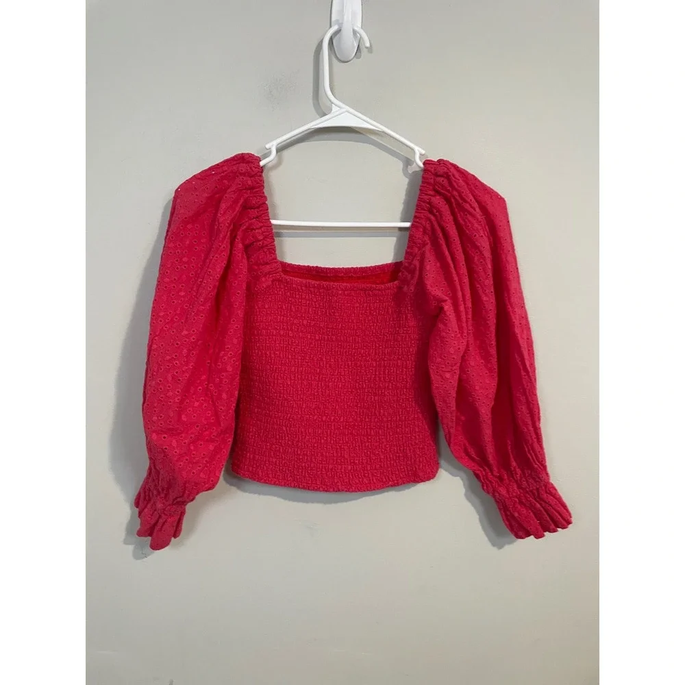Anthropologie Hutch Smocked Eyelet Top in Red Size XS Feminine‎ Dainty Boho